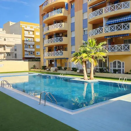 Madrid: El Acequion Area Apartment