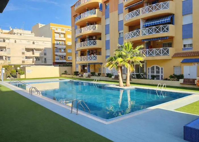 Madrid: El Acequion Area Apartment