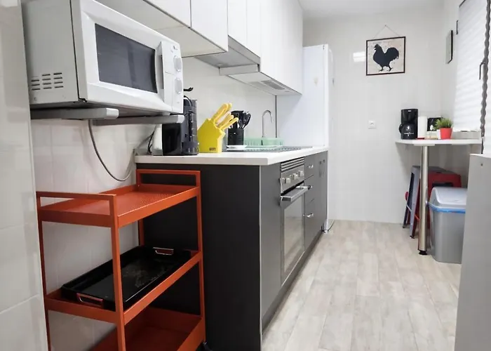 Apartment Madrid: El Acequion Area